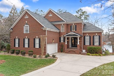 4685 Eagle Pointe Court sold home in Sailview, Denver, NC