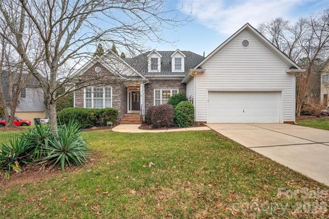 3001 River Bend Drive sold home in Lakeshore, Tega Cay, SC