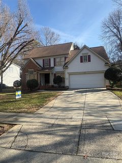 5828 Swanston Drive active home in Highland Creek, Charlotte, NC