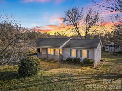 2730 33rd Avenue sold home in Eastwood, Hickory, NC