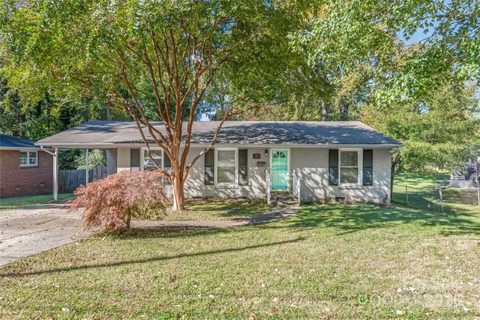 810 Hartford Avenue sold home in Colonial Village, Charlotte, NC