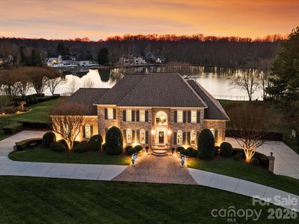 433 Landsbury Drive sold home in Walden At Providence, Waxhaw, NC