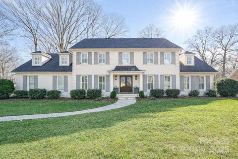 2517 Wamath Drive sold home in Sharon Woods, Charlotte, NC