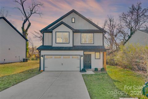 3200 Auten Avenue sold home in Riley Woods, Charlotte, NC