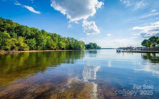 42 Peaceful Cove Court sold home in Broadwater Landing, Granite Falls, NC