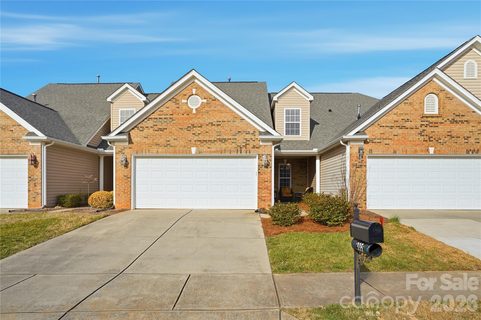 335 Garnet Court active townhome in Four Seasons At Gold Hill, Fort Mill, SC