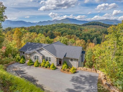 146 Red Hawk Knoll active home in Vista At Bills Mountain, Lake Lure, NC