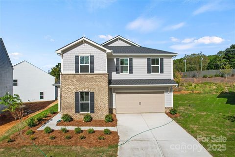 Previously sold for $649,163