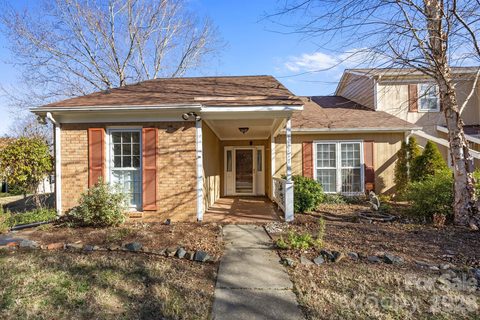 11117 Michelangelo Court sold townhome in Renaissance On Carmel II, Charlotte, NC