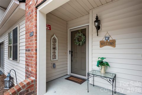 Homes in The Cloisters, Hendersonville