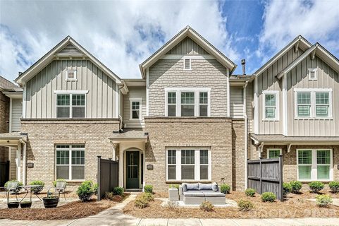 10022 Wayfair Meadow Court sold home in Southridge, Charlotte, NC