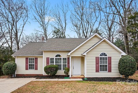 7901 Maple Valley Place sold home in Starmount Forest, Charlotte, NC