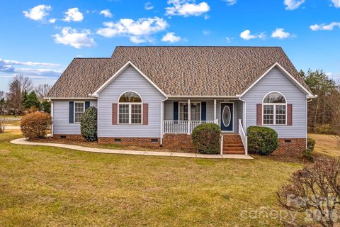 1082 Kingsway Drive sold home in Kingstree, Salisbury, NC