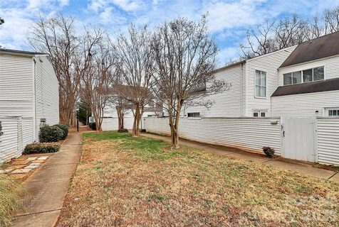 7132 Stonington Lane sold home in Stonington, Charlotte, NC