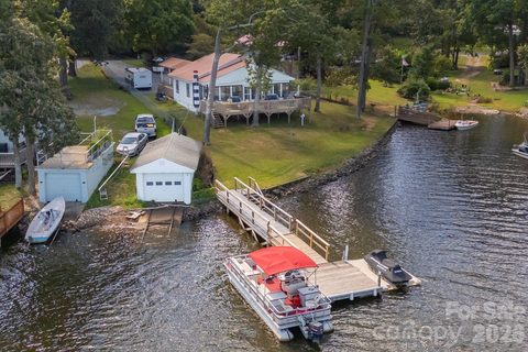 309 Shoreline Drive sold home in Oakwood Acres, Lexington, NC