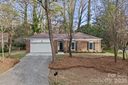 940 Tadlock Place sold home in Matthews, SC