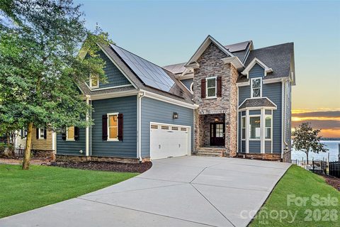 21013 Island Forest Drive sold home in Island Forest, Cornelius, NC