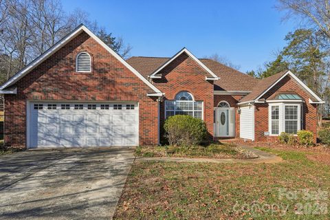 12408 Sandringham Place sold home in Withrow Downs, Charlotte, NC