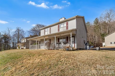 19 Rocking Porch Road sold townhome in Haw Creek Heights, Asheville, NC