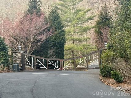 Tbd Soapstone Creek Drive sold home in Soapstone Creek Estates, Arden, NC