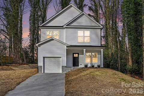 226 Oak Circle sold home in Dogwood Hills, Newton, NC