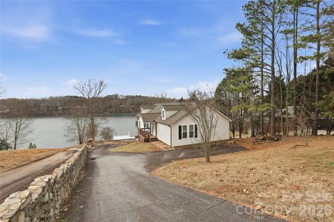 105 Mountain Aire Drive pending home in Riverwalk, Stony Point, NC