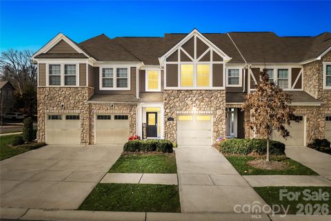 5609 Stonewells Drive sold home in Stonehaven At Berewick, Charlotte, NC