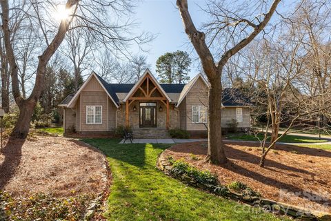 1305 Merrimont Avenue sold home in Ashley Park, Kings Mountain, NC