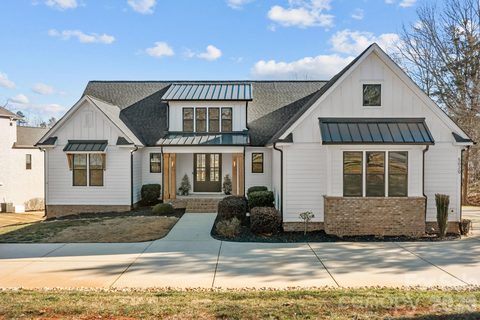 Pearl Springs Village, Sherrills Ford