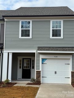 2221 Gladwyne Place sold home in Leigh Park, Charlotte, NC
