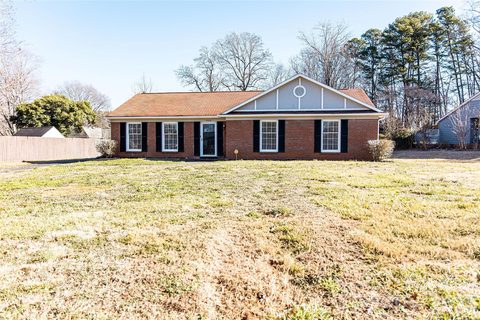 2220 Gaines Avenue sold home in Sedgefield, Gastonia, NC