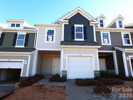 771 Kitfox Drive