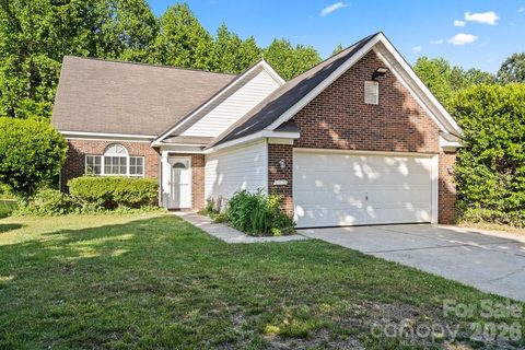 1937 Decatur Court sold home in University Heights, Charlotte, NC