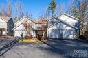 131 Ewarts Pond Road sold home in Hendersonville, SC