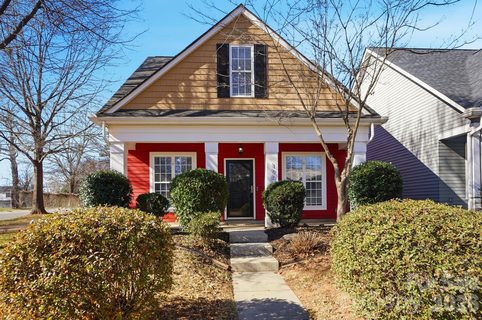 1905 Stroud Park Court sold home in The Park At Oaklawn, Charlotte, NC