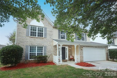 10910 Elm Bend Drive sold home in Steele Creek, Charlotte, NC