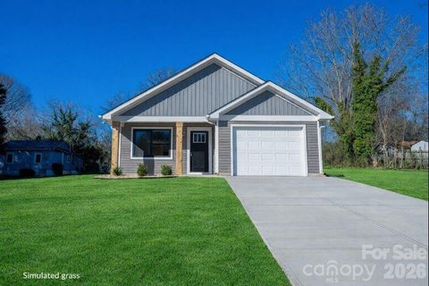 647 E Sharpe Street sold home in Park Place, Statesville, NC