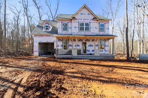 3692 Shannon Loop sold home in Lakehaven Estates, Denver, NC