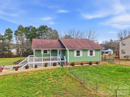 2735 Sides Avenue sold home in Sides Estate, Connelly Springs, NC