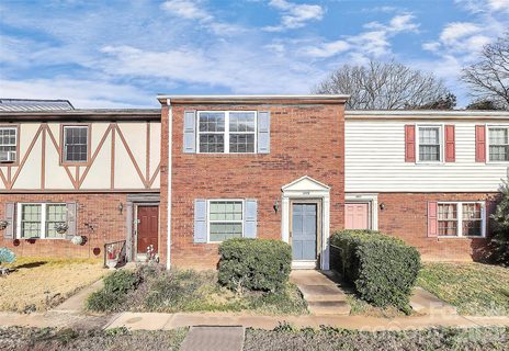 11115 Park Road active home in Lexington Commons, Charlotte, NC