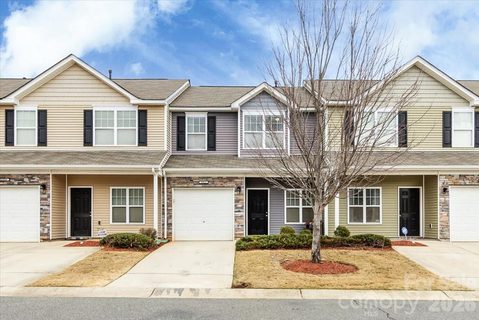 2512 Madeline Meadow Drive sold home in Adare Townhomes, Charlotte, NC