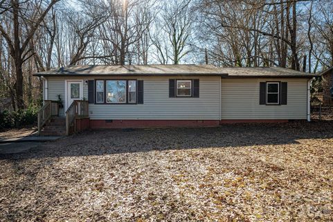 389 Carson Drive sold home in Fleetwood Acres, Gastonia, NC