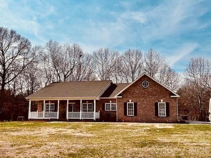 69 Isaac Creek Drive sold home in Isaac Creek Estates, Hickory, NC