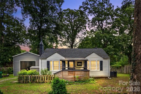 1810 Lisbon Lane sold home in Royal Oaks, Charlotte, NC