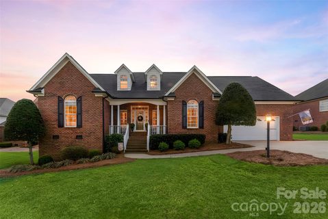 2708 Wynewood Court sold home in Waterford Green, Gastonia, NC