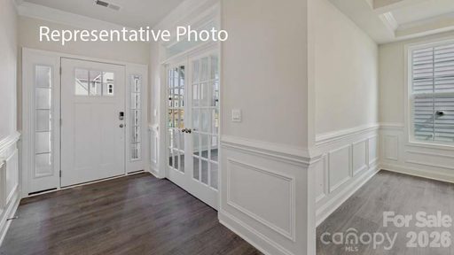 Previously sold for $713,365
