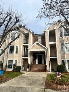 10244 Rose Meadow Lane active condo in Rose Meadow, Charlotte, NC