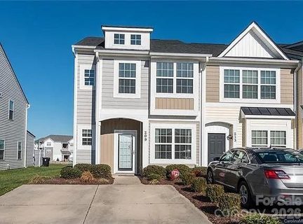 209 Halton Crossing Drive sold townhome in Settlers Landing, Concord, NC