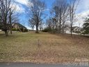 124 Harbourtown Drive sold home in Kings Mountain, SC