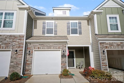 226 Quinn Road sold home in Harpers Run, Matthews, NC